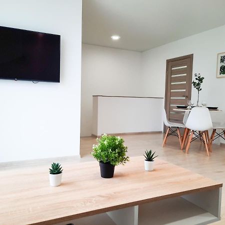 Ella - Sviesu. Stilinga. Jauku. Apartment พาลังกา ภายนอก รูปภาพ