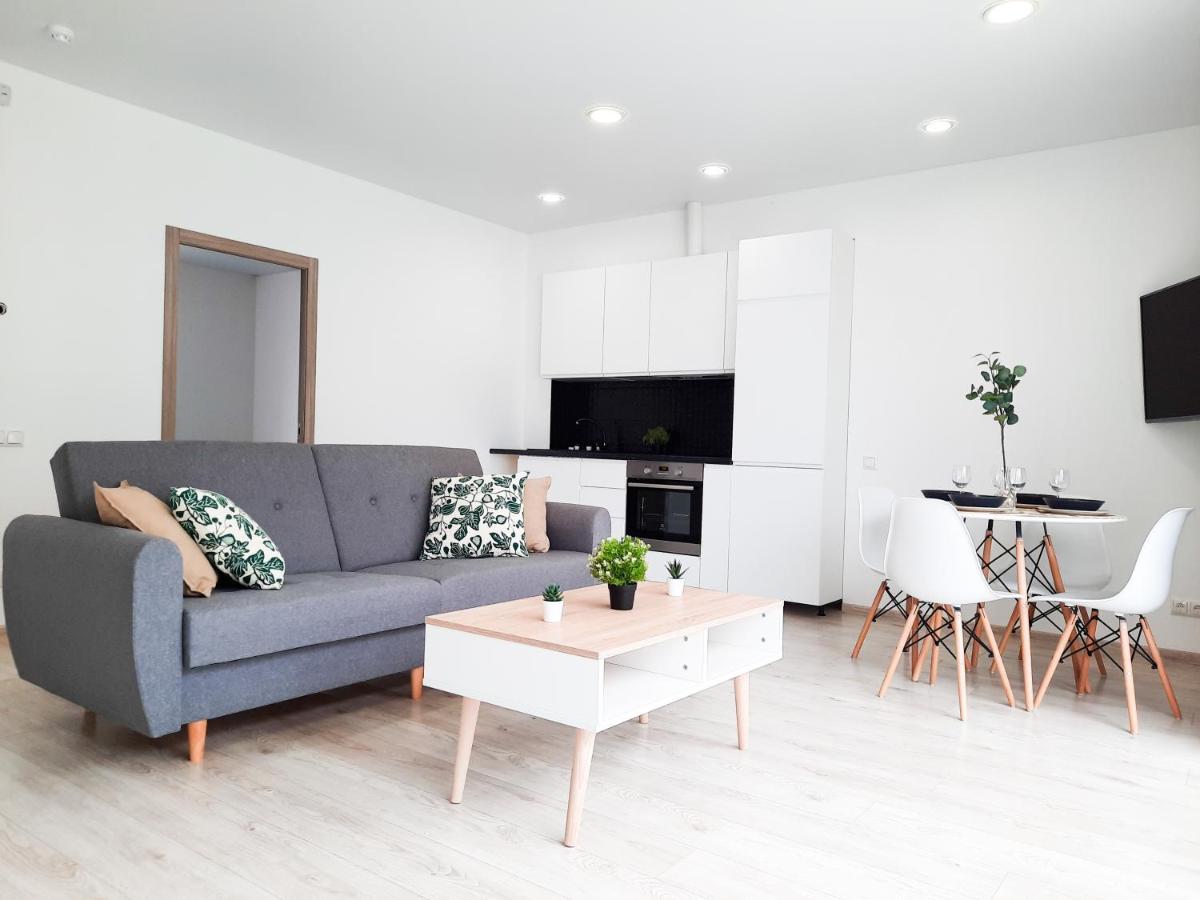 Ella - Sviesu. Stilinga. Jauku. Apartment พาลังกา ภายนอก รูปภาพ