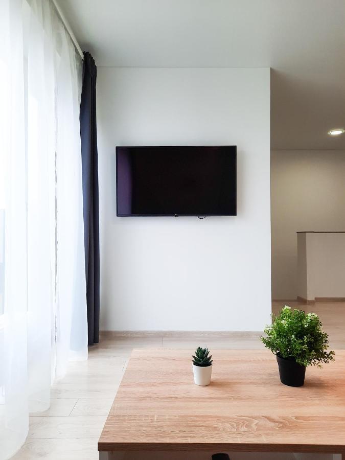 Ella - Sviesu. Stilinga. Jauku. Apartment พาลังกา ภายนอก รูปภาพ